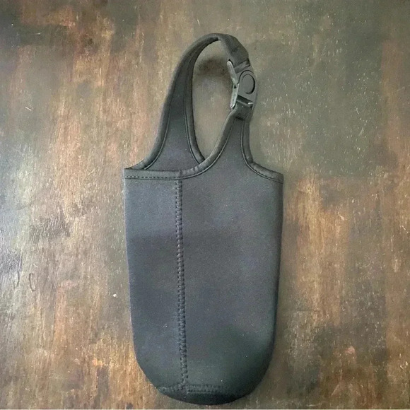 Bottle Coozie for up to 30 oz Yeti, Stanley Ozark Travel Mugs Clips on Bag‎ - Picture 2 of 6